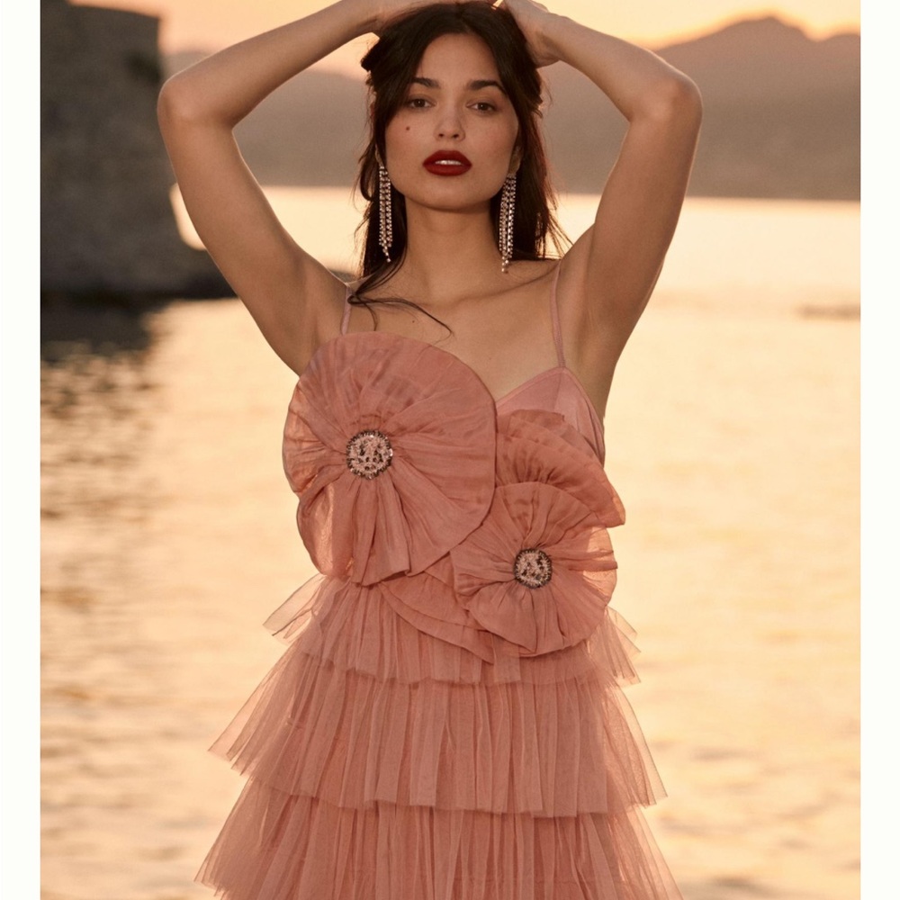 The perfect pink party dress